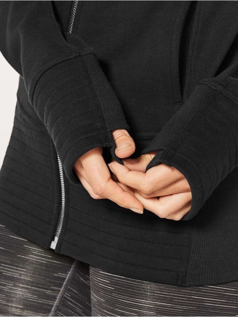 Lululemon Black Radiant Jacket size 10 - Picture 4 of 5